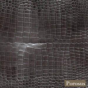 チャコールグレー