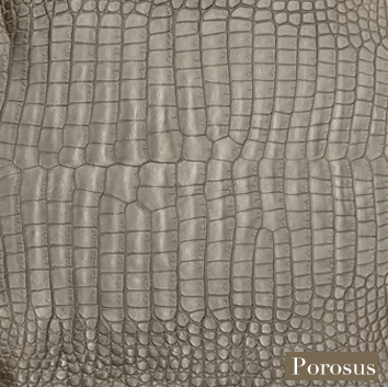 ダークブラウン